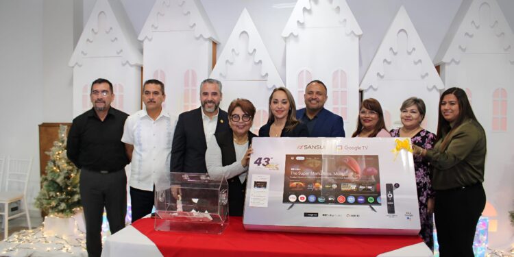 Ofrece la UAT festejo navideño a sus maestros y trabajadores sindicalizados