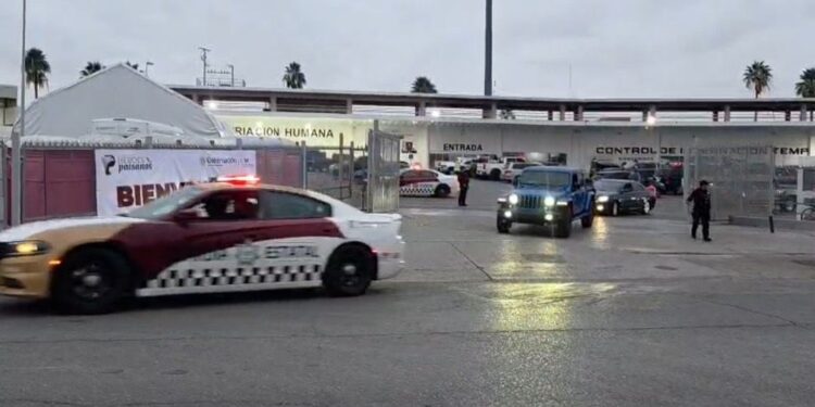 Más de cuatro mil vehículos de paisanos ingresan a Tamaulipas por Nuevo Laredo