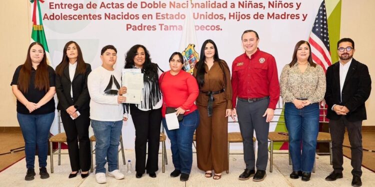 Entrega ITM 250 actas de doble nacionalidad a niñas, niños y adolescentes en Gustavo Díaz Ordaz