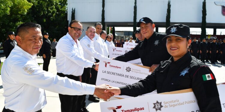 Reconoce SSPT trabajo realizado en aseguramiento de armas y a egresados del Curso de Medicina Táctica Policial