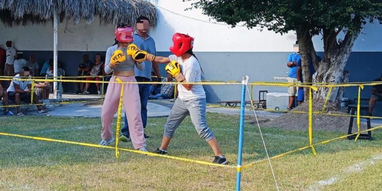 Obtiene CEDES Reynosa primer lugar femenil en Primer Concurso Nacional Penitenciario de Combates de Box