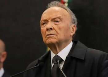 De la Fiscalía a Londres: Gertz Manero libra el «fast track» hacia la embajada del Reino Unido