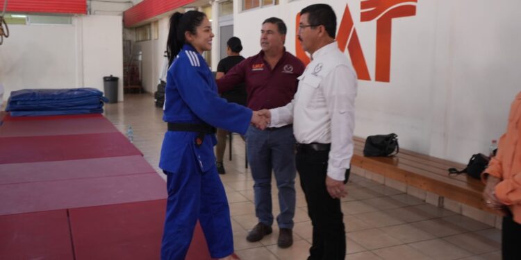 Impulsa el rector Dámaso Anaya el deporte de alto rendimiento en la UAT