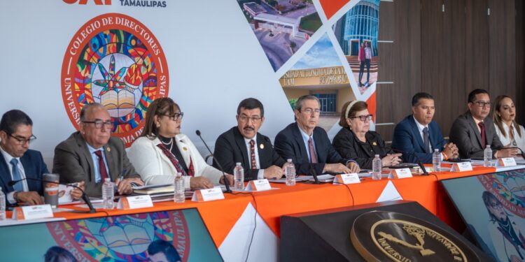 Certificará la UAT a sus estudiantes con estándares internacionales