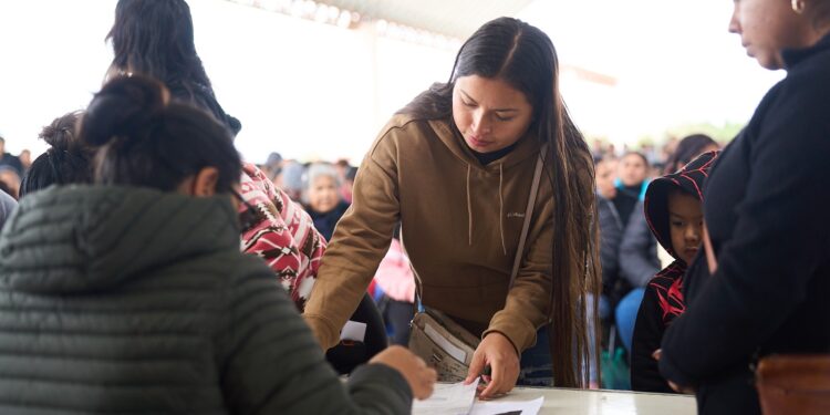 DIF Tamaulipas entrega estímulos a voluntarios de Desayunos y Comedores Comunitarios