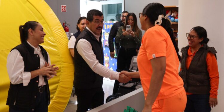 Supervisa rector los campus previo al inicio de clases en la UAT