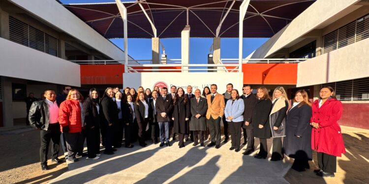 UAT y Gobierno de Nuevo Laredo inauguran obras en la nueva Preparatoria