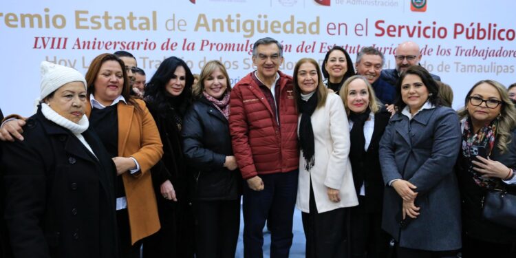 Aumento salarial y pensiones seguras garantiza Américo a las y los trabajadores del Estado