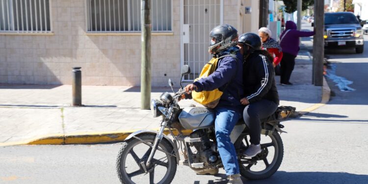 Exhorta SST a motociclistas utilizar medidas de seguridad