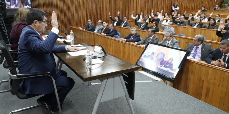 Suma la UAT nuevas carreras y posgrados a su oferta educativa