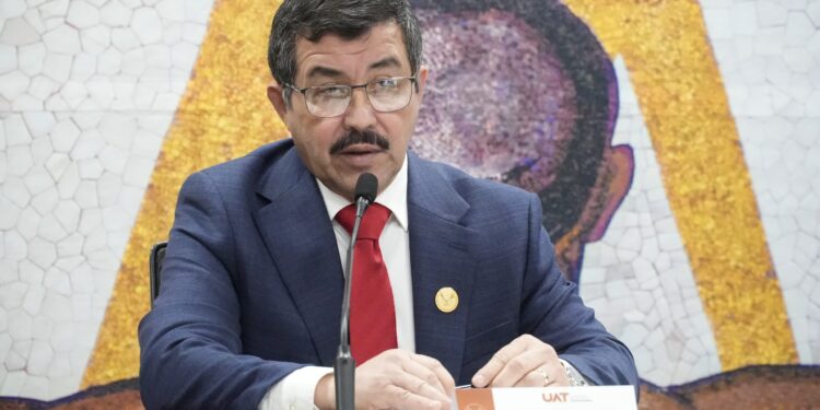 Manejo presupuestal eficiente y transparente permitirá a la UAT seguir creciendo