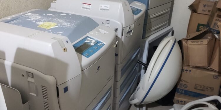 Garantiza Salud transparencia y apego a la normatividad en la baja de equipo médico obsoleto