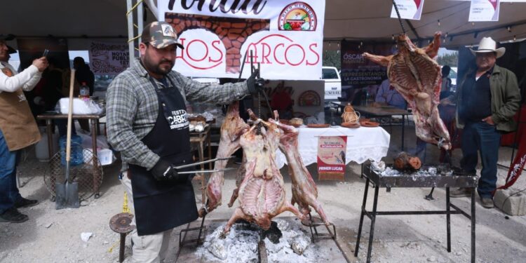 Inaugura Américo Festival del Cabrito en el Pueblo Mágico de Tula