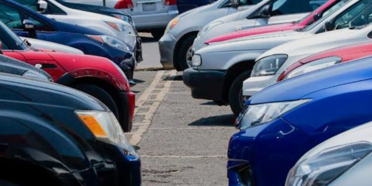 Se acaba la regularización de «autos chocolate»: Sheinbaum cierra el programa este 2026