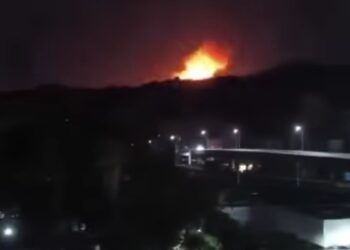 Petro exige reunión de la ONU y OEA tras ataques en Caracas