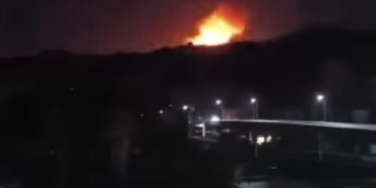 Petro exige reunión de la ONU y OEA tras ataques en Caracas