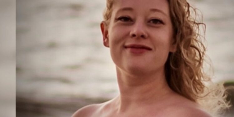 Identifican a Renee Nicole Good: Ciudadana asesinada por agente de ICE en Minnesota