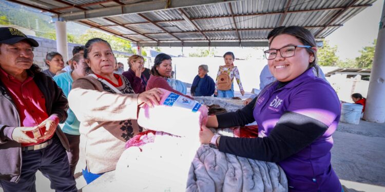 DIF Tamaulipas mantiene la entrega de apoyos invernales a población prioritaria