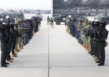 García Harfuch confirma extradición masiva: 37 operadores criminales enviados a EE. UU.