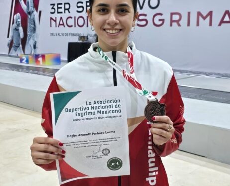 Destacan estudiantes de la UAT en Nacional de Esgrima