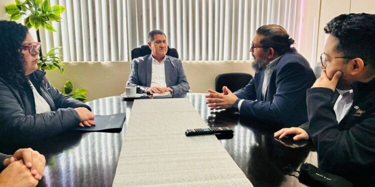 Imparte SEDENER taller a estudiantes de Reynosa Rodhe para uso del Sistema de Información Energética del Estado de Tamaulipas