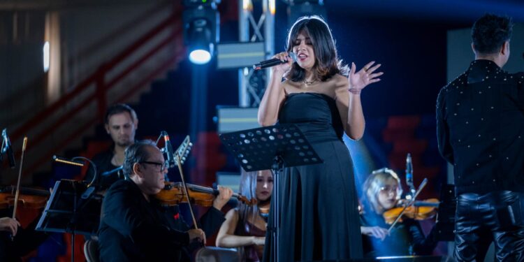 Estudiantes de la UAT disfrutan del tributo musical “Broken Heart Club”