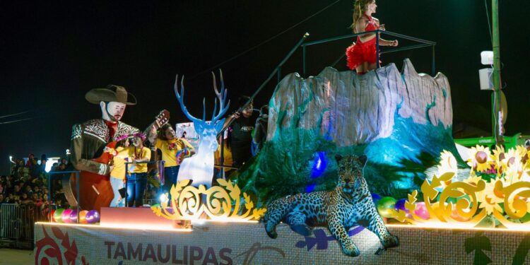 Vibra Madero con primer desfile de carnaval: Sectur