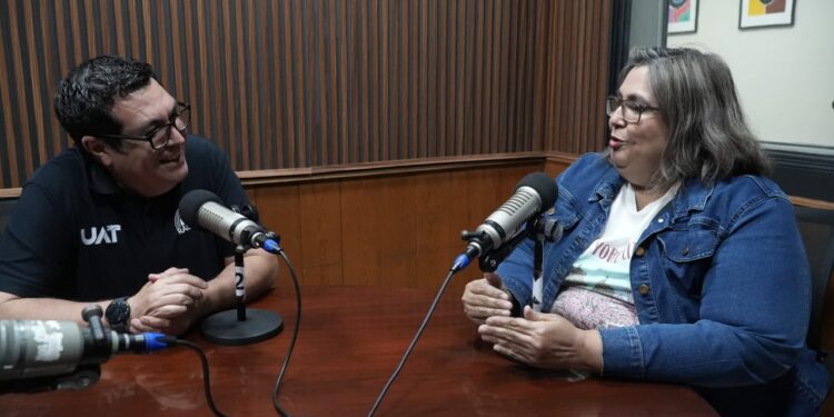 Festeja Radio UAT 34 años de ser la voz del quehacer universitario