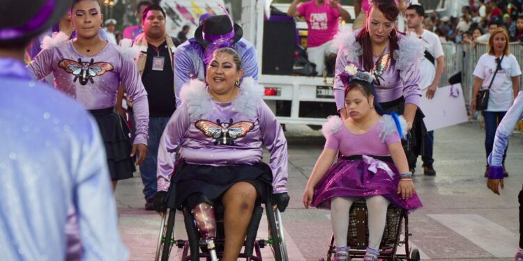 Entre juanchos, tiburones y ovnis, concluyó el Carnaval Tamaulipas