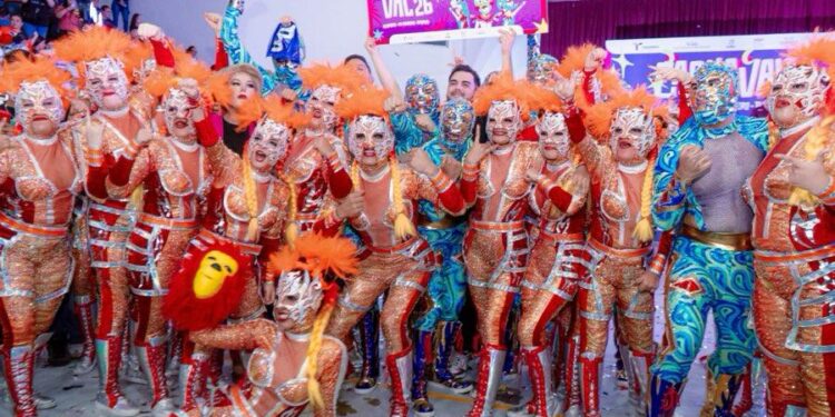 Entregó Turismo premios por 1.3 mdp a lo mejor del carnaval