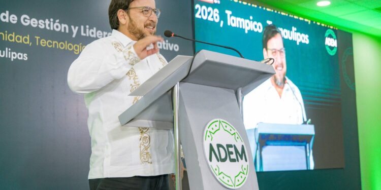 Clausura secretario de Educación Congreso Internacional de Gestión y Liderazgo Educativo