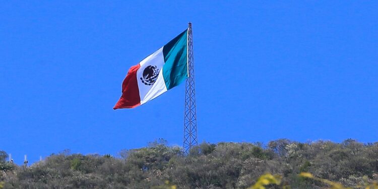 Nada puede oponerse a un pueblo unido: Américo