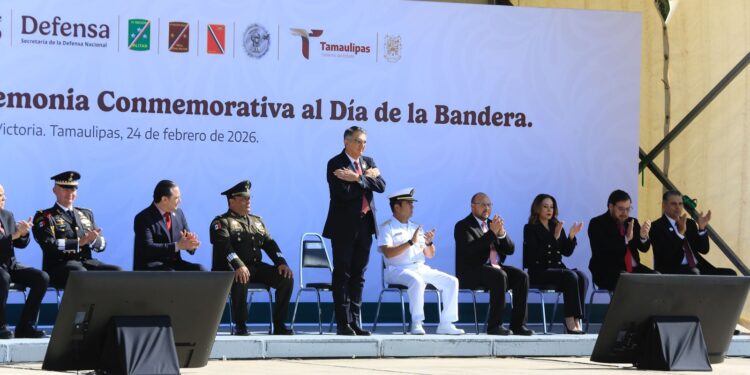 Nada puede oponerse a un pueblo unido: Américo