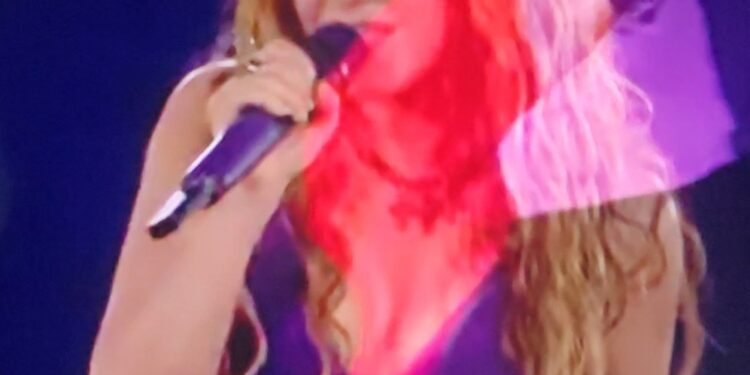 ​¡Reina del Zócalo! Shakira pulveriza récords con 400 mil almas en la CDMX