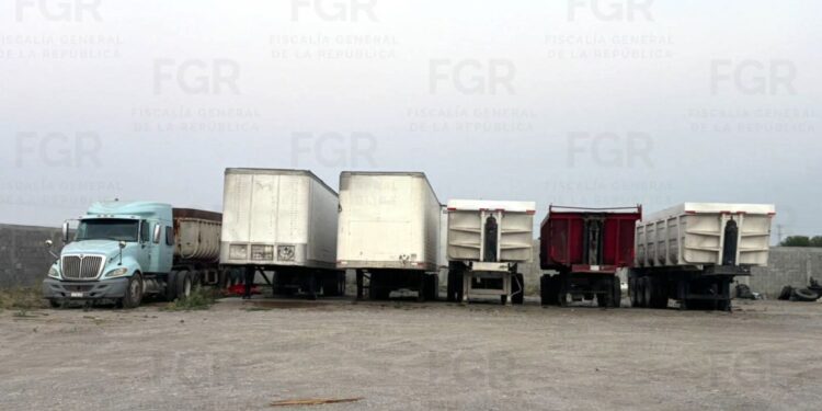 Golpe al huachicol: La FGR asegura más de 2 millones de litros de combustible en la frontera