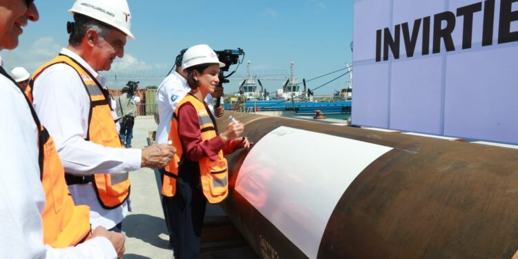 El futuro de Pemex está en Tamaulipas: arranca Campo Trión en Altamira