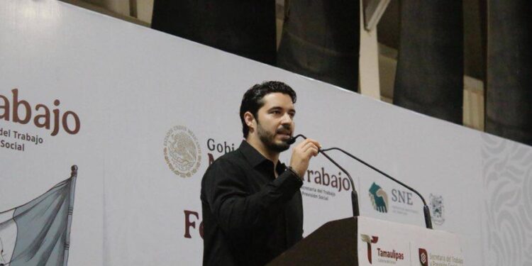 Ofertan más de mil vacantes en Feria Nacional de Empleo para la Mujer en Tampico