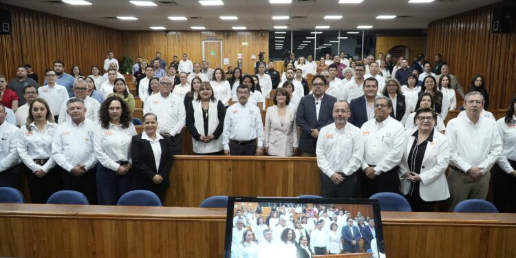 Resguarda la UAT su patrimonio documental y memoria histórica