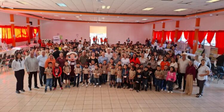 Acercan educación forestal a estudiantes de Padilla con taller interactivo