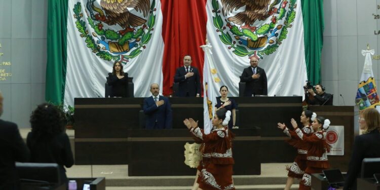 Recibe Congreso de Tamaulipas Cuarto Informe del gobernador Américo Villarreal
