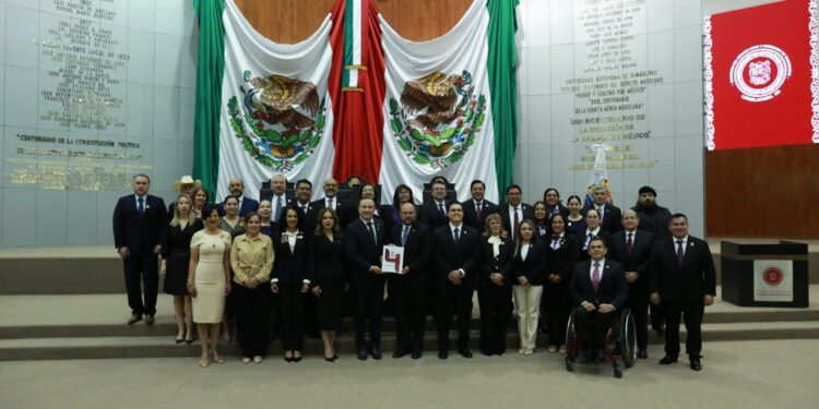 Recibe Congreso de Tamaulipas Cuarto Informe del gobernador Américo Villarreal