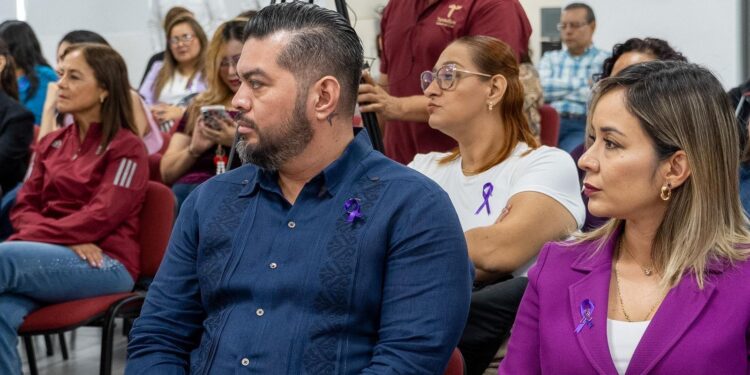 Impulsa Centro de Tecnología Educativa liderazgo femenino a través de la inteligencia emocional