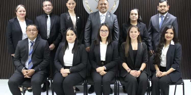 Gradúa UAT a la primera generación de Maestría en Innovación Educativa y Tecnologías para el Aprendizaje