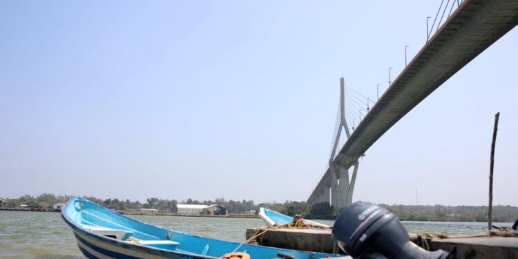 Américo y María de Villarreal reconocen la historia y el trabajo de las despicadoras de Tamaulipas