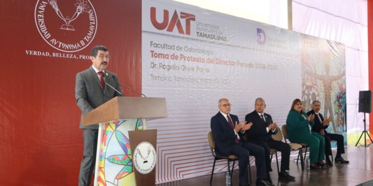 Impulsa UAT excelencia académica de la Facultad de Odontología