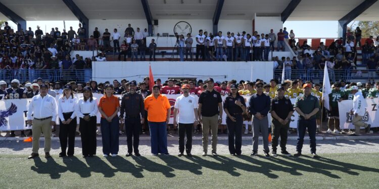 El rector Dámaso Anaya inaugura la temporada 2026 de la LUFAUAT