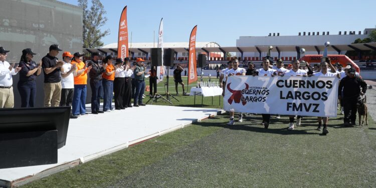 El rector Dámaso Anaya inaugura la temporada 2026 de la LUFAUAT