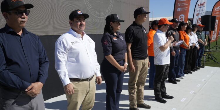 El rector Dámaso Anaya inaugura la temporada 2026 de la LUFAUAT