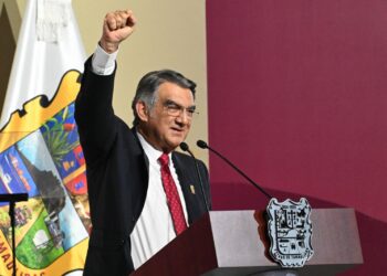 En su Cuarto Informe, el gobernador Américo Villarreal exhortó a evitar la reacción de aquellos que pretenden, desde las noticias falsas, abrir de nuevo el espacio a las oligarquías