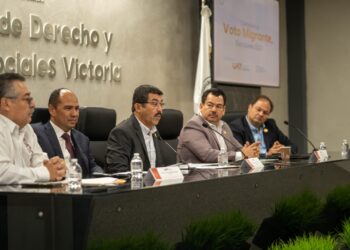 Exponen en la UAT conferencia “Voto Migrante, Elecciones 2027”